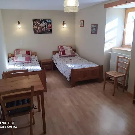 A 15 Mn De Rodez, Agreable Maison De Campagne, Prázdninový dům